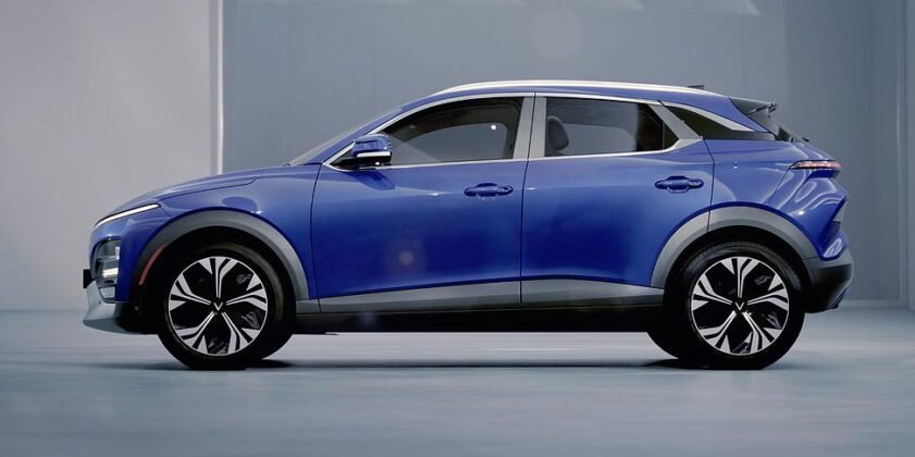 VinFast VF6 side
