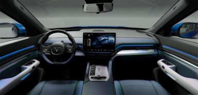 VinFast VF9 inside
